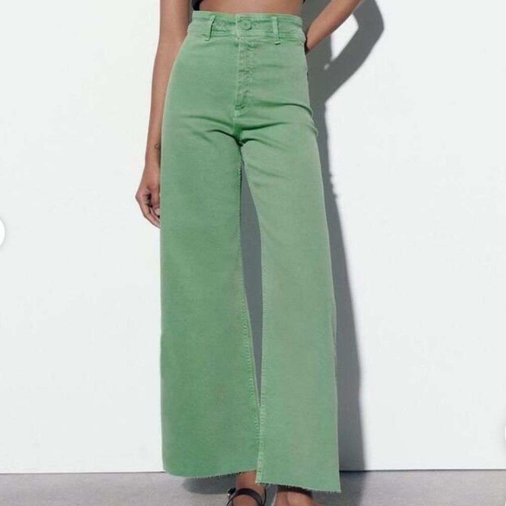 Zara Green High-Waisted Women's Jeans